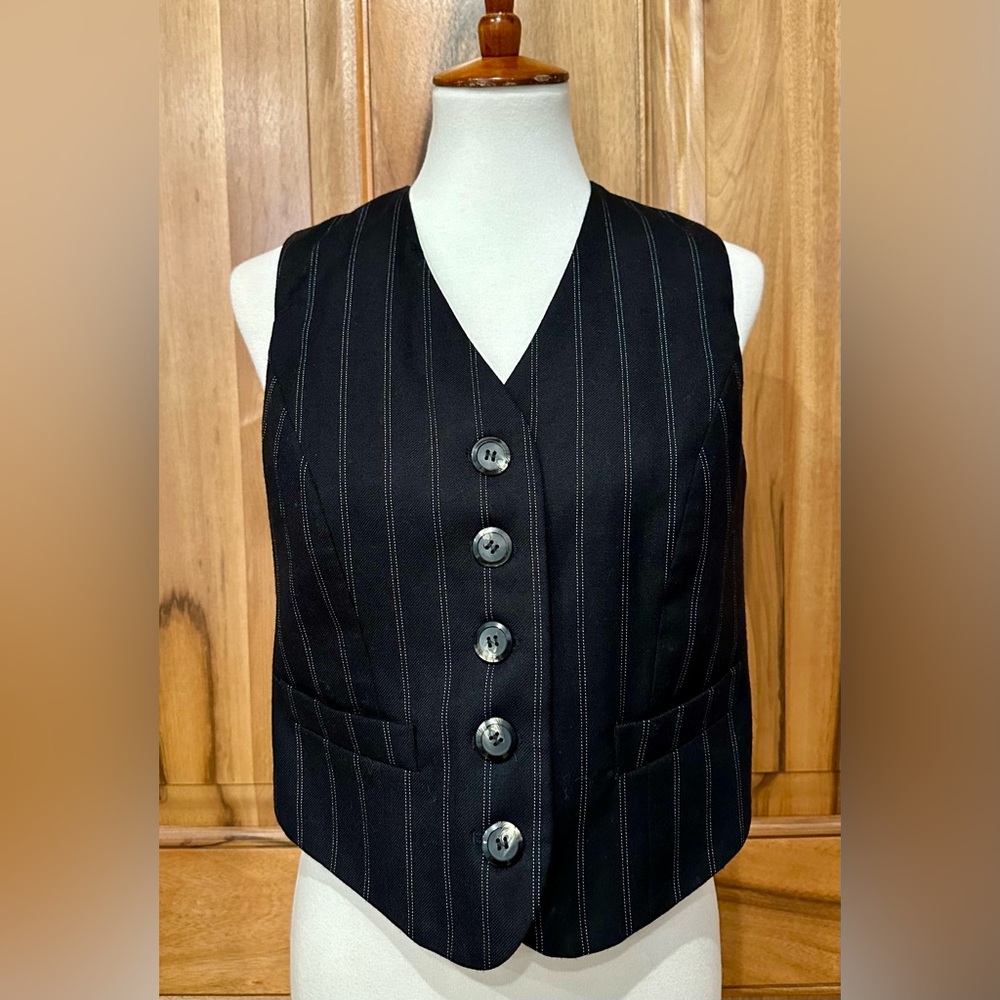 Pure Wool Amanda Smith Petites Black/White Pinstriped Vest VGUC 4P